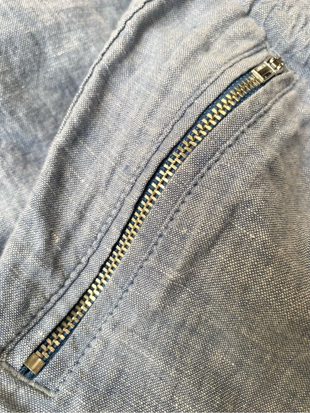 Athleta Cabo 100% Linen Chambray Joggers in Blue, Size 6 - Picture 9 of 11